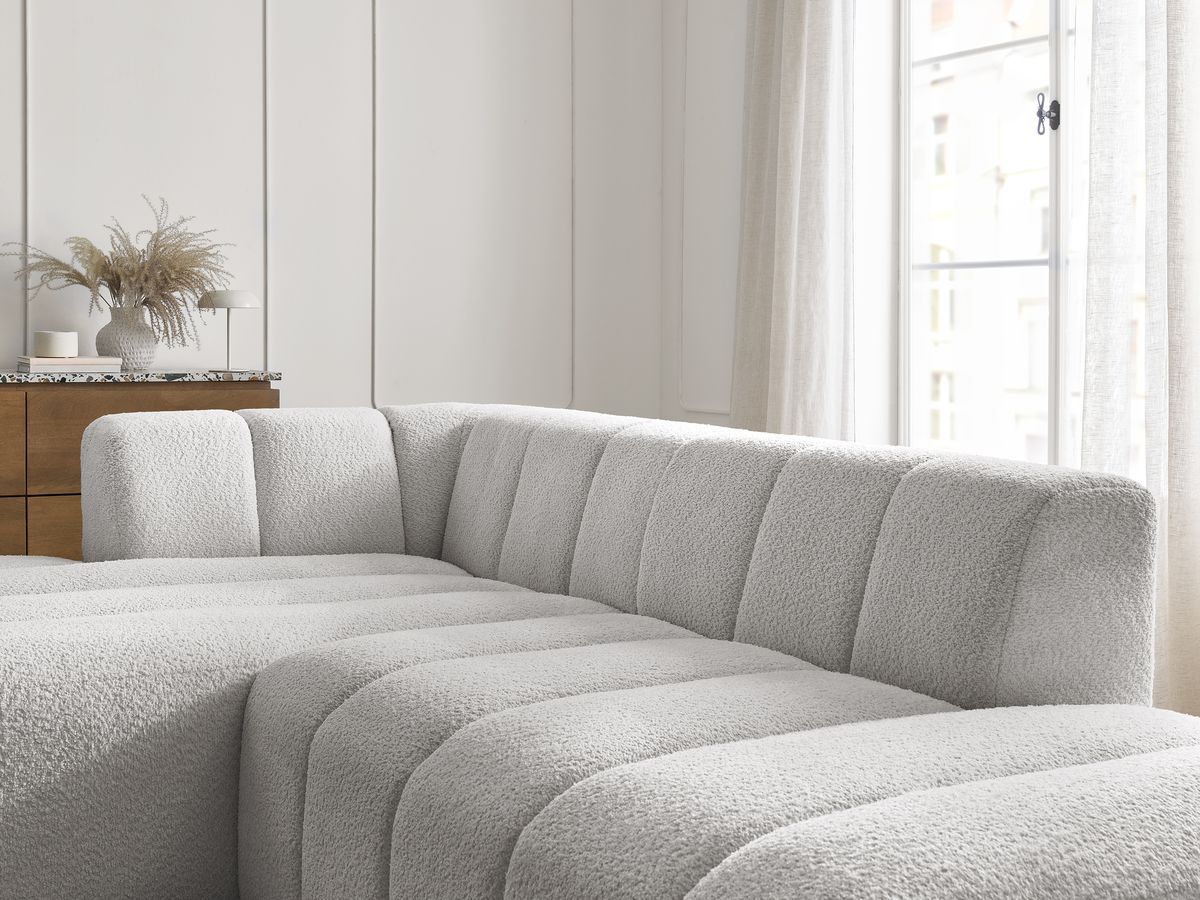 canape-d-angle-fixe-modulable-annecy-tissu-bouclette-avec-1-chauffeuse-1-place-et-1-pouf (9)